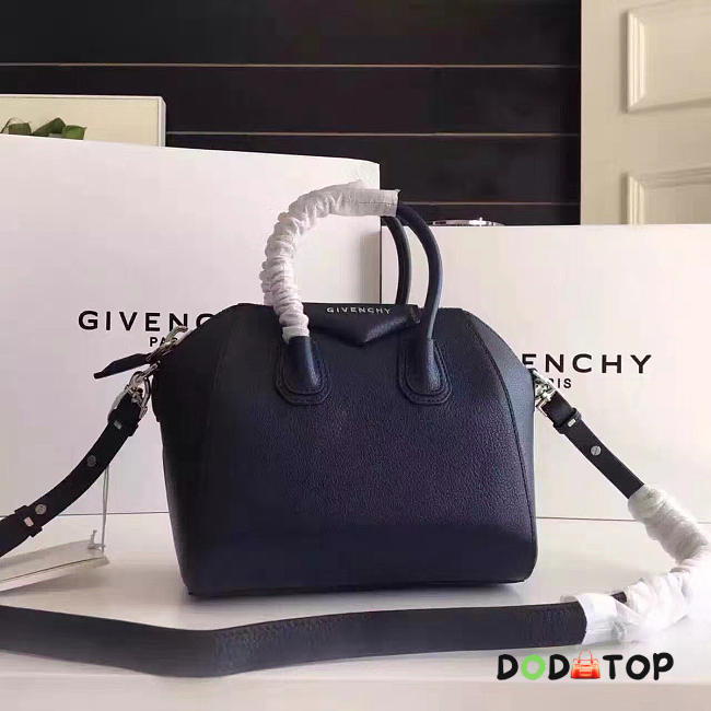 Fancybags Givenchy Mini Antigona handbag 2050 - 1