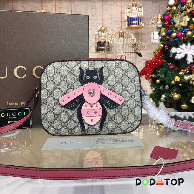 Fancybags Gucci gg supreme bee shoulder bag 2220 - 1