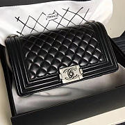 Fancybags Chanel Medium Quilted Lambskin Boy Bag Black A13043 VS03324 - 5