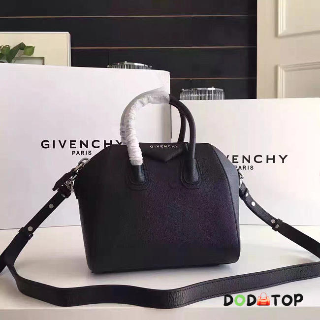 Fancybags Givenchy Mini Antigona handbag 2055 - 1