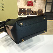 Burberry  The Small Banner in Leather and Vintage Check BLACK - 5