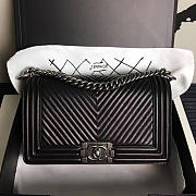 Fancybags Chanel Medium Chevron Lambskin Boy Bag Black A13043 VS03203 - 1