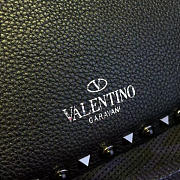 Fancybags Valentino GUITAR ROCKSTUD ROLLING CROSS BODY BAG 4696 - 4
