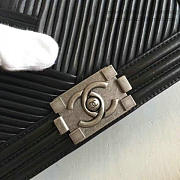 Fancybags Chanel Medium Chevron Lambskin Boy Bag Black A13044 VS09296 - 5