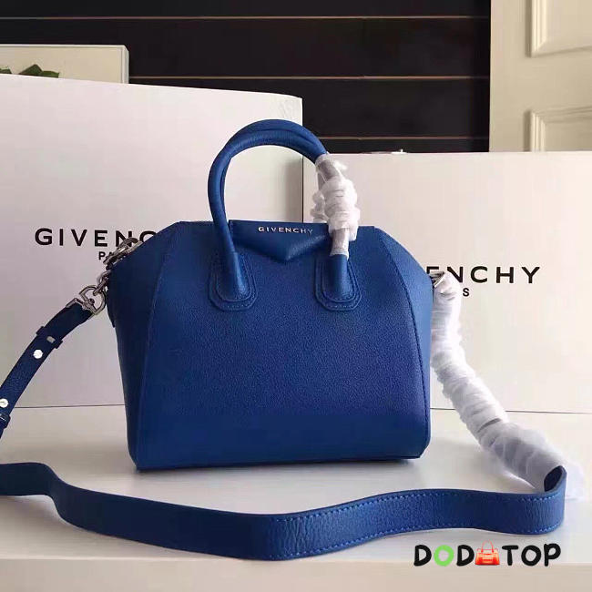 Fancybags Givenchy Mini Antigona handbag 2056 - 1