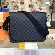 Fancybags Louis Vuitton DISTRICT 5733 - 1