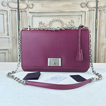 Fancybags PRADA METAL CLOSURE 3903