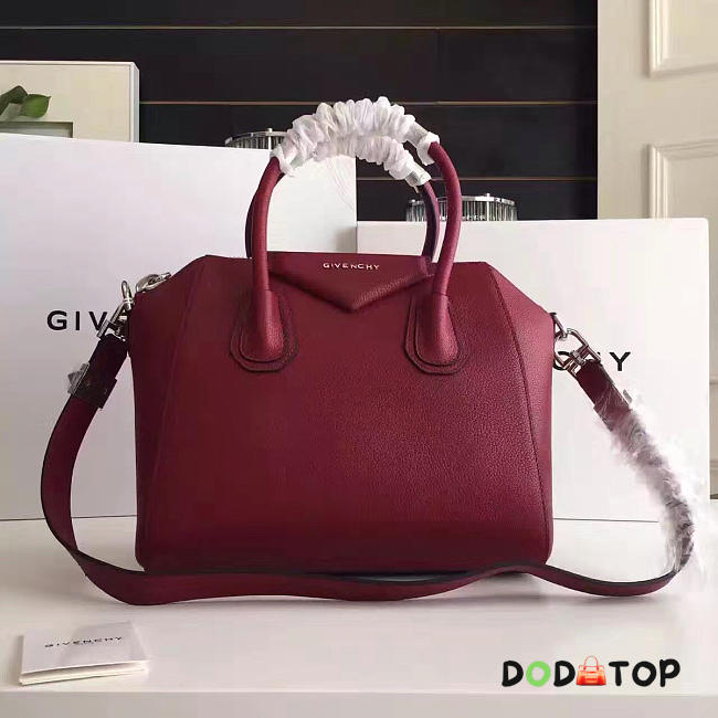 Fancybags Givenchy Small Antigona handbag 2022 - 1