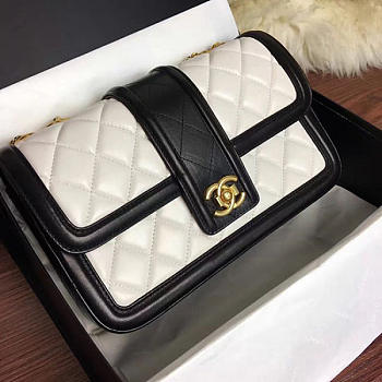 Fancybags Chanel Quilted Lambskin Flap Bag White and Black A91365 VS06932