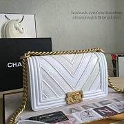 Fancybags Chanel Chevron Medium Boy Bag White A67086 VS08105 - 4