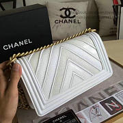 Fancybags Chanel Chevron Medium Boy Bag White A67086 VS08105 - 6