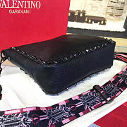 Fancybags Valentino ROCKSTUD ROLLING shoulder bag 4430 - 4