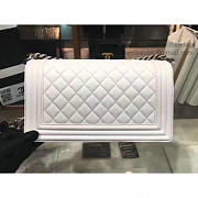 Fancybags Chanel White Quilted Lambskin Medium Boy Bag A67086 VS07017 - 4