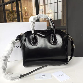 Fancybags Givenchy Small Antigona handbag 2026
