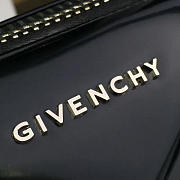 Fancybags Givenchy Small Antigona handbag 2026 - 4