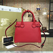 Burberry The Small Banner in Leather and Vintage Check RED - 4