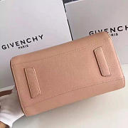 Fancybags Givenchy Small Antigona handbag 2024 - 5