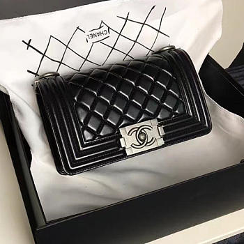 Fancybags Chanel Small Quilted Lambskin Boy Bag Black A13043 VS07183
