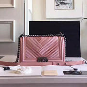 Fancybags Chanel Medium Chevron Lambskin Boy Bag Pink A13044 VS03443 - 1