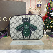 Fancybags Gucci gg supreme bee shoulder bag 2226 - 1