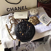 Chanel grained lambskin clutch with chain A81599 black - 1