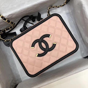 Chanel CC Filigree Medium Vanity Case Bag in Grained Calfskin A93343 Pale Pink Black 2017
