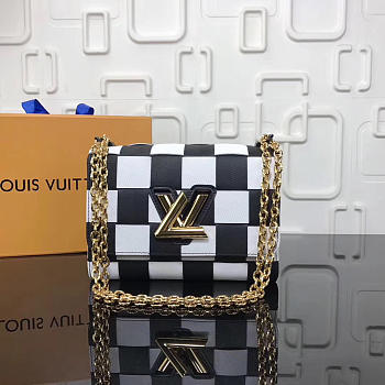 Louis Vuitton Twist MM Autres Cuirs M53032