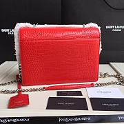 SAINT LAURENT SUNSET MEDIUM IN EROS RED CROCODILE EMBOSSED SHINY LEATHER 442906DND0N6805 - 4