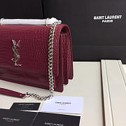 SAINT LAURENT SUNSET MEDIUM IN DARK RED CROCODILE EMBOSSED SHINY LEATHER - 2