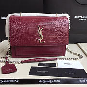 SAINT LAURENT SUNSET MEDIUM IN DARK RED CROCODILE EMBOSSED SHINY LEATHER - 6