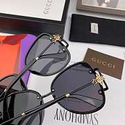 Gucci Large frame sunglasses Stylish sunglasses - 2