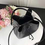 Louis Vuitton Original Epi Leather Neonoe Bag M54366 Black - 2