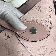 louis vuitton original mahina leather hina pm M54353 pink - 6