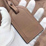 louis vuitton original mahina leather carmel hobo bag M53188 pink - 6