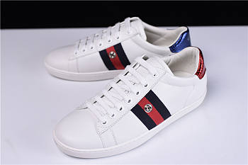 GUCCI Ace Embroidered Low-Top Sneaker Button