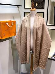 louis vuitton top quality cashmere scarf L570 apricot - 4