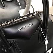 Fancybags Givenchy Small Antigona handbag 2030 - 3
