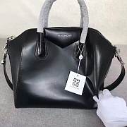 Fancybags Givenchy Small Antigona handbag 2030 - 5