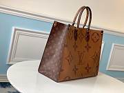  Louis Vuitton monogram onthego tote bag  - 3
