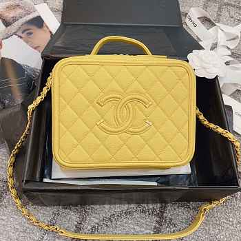 Fancybags Chanel Vanity Bag in yellow