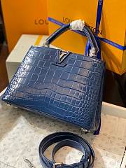 LV Capucines BB Blue 27x 18x 9 cm - 3