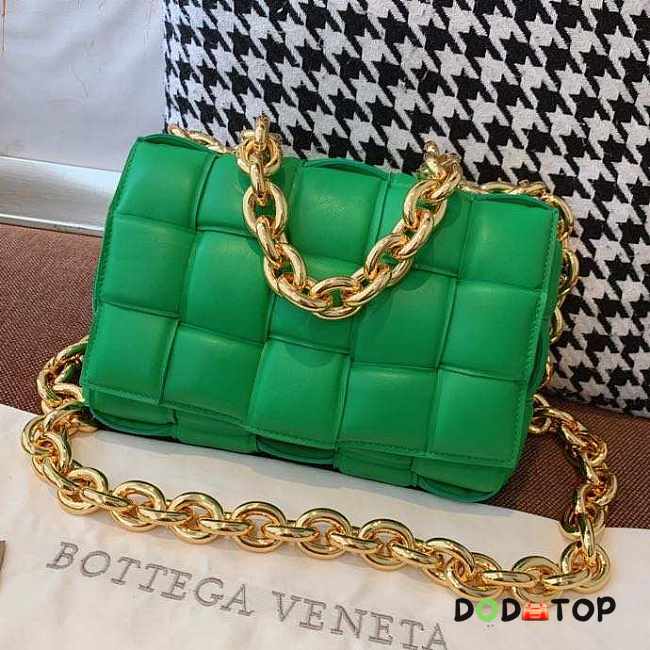 Bottega Veneta With The Chain Cassette In Green - 1