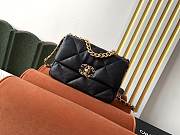 CC original lambskin Chanel 19 black  - 1