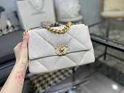 CC original lambskin Chanel 19 cream white 26cm  - 1