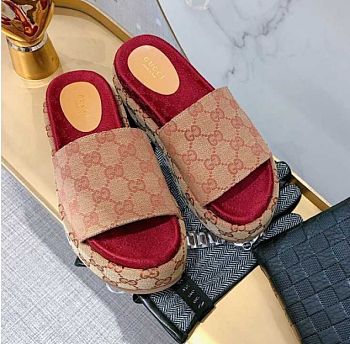 Gucci Slippers 002