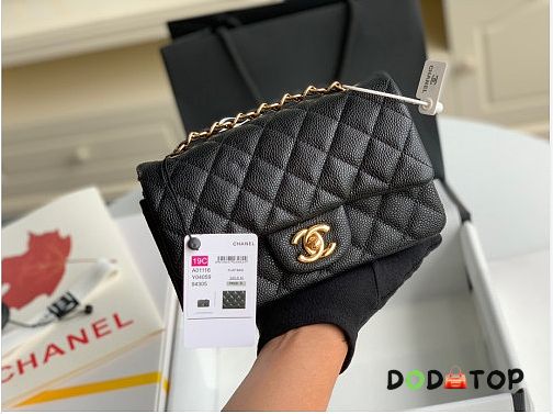 Chanel flap bag 20cm in black with gold hardware - 1