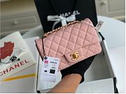 Chanel flap bag 20cm in pink with gold hardware - 1