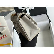 Chanel flap bag 20cm in gray with gold hardware - 3