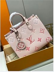 LV ONTHEGO MM PINK SIZE 35 x 27 x 14 CM - 1