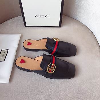 Gucci shoes black slippers